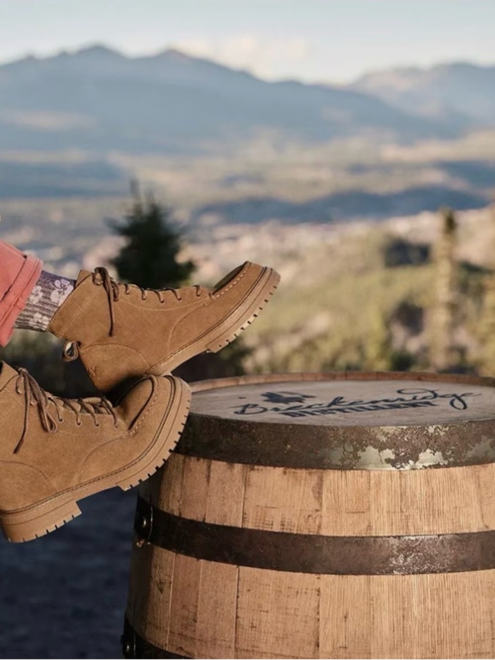 Roxy Tan Lace-Up Suede Work It Hiking Ankle Boots - Picture 15 of 16